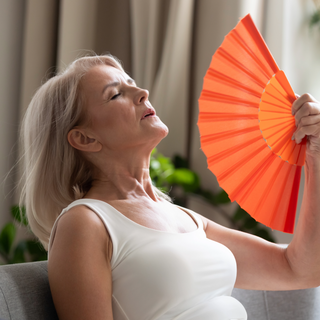 Menopause During the Summer: Can Adaptogenic Mushrooms Offer Relief?