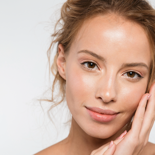 Drink Your Skincare: The Power of Adaptogenic Mushrooms for Radiant Summer Skin
